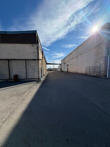 More Photos Of 1279 Mt Read Blvd, Rochester Warehouse For Lease