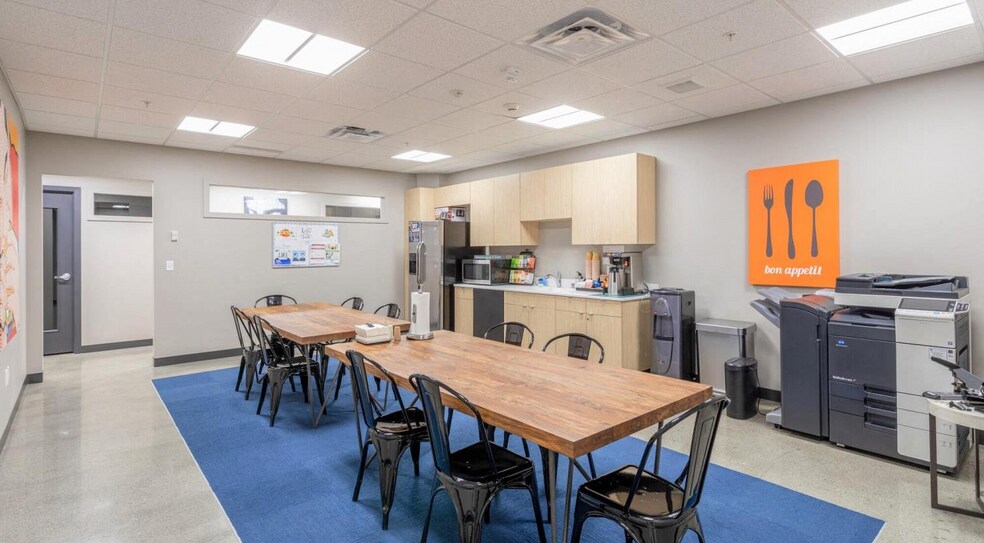 More Photos Of 707 W Main Ave, Spokane Office For Lease