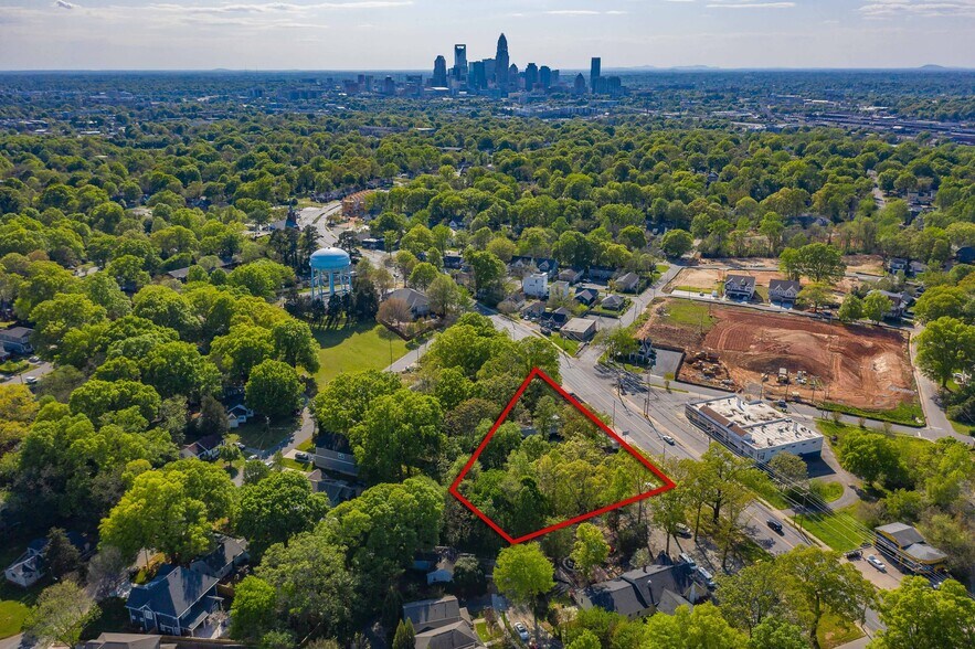 More Photos Of 2522-2530 The Plz, Charlotte Land For Sale