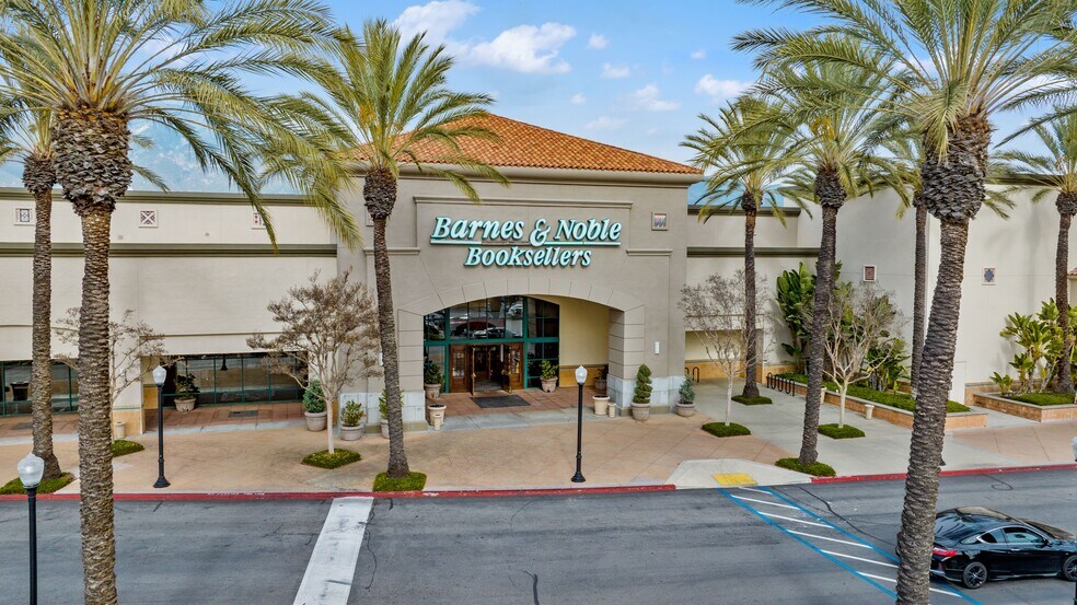 More Photos Of 11070-11090 Foothill Blvd, Rancho Cucamonga Department Store For Sale