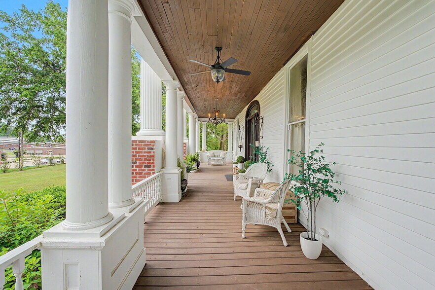More Photos Of 118 Hwy 309 S, Byhalia Lodge Meeting Hall For Sale