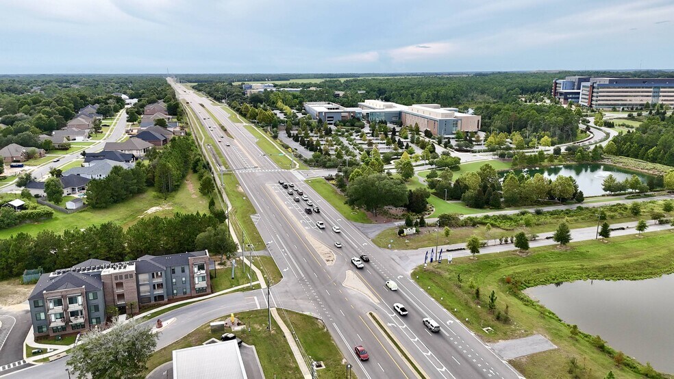 More Photos Of 407 Airport Blvd, Pensacola Hotel For Sale