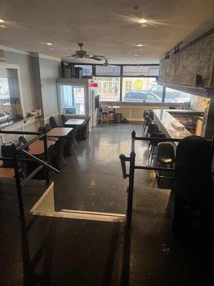 More Photos Of 452-454 Pearl St, Buffalo Storefront Retail Residential For Sale