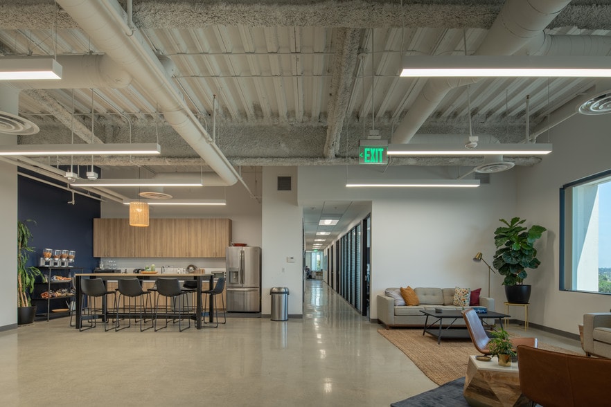 More Photos Of 5120 W Goldleaf Cir, Los Angeles Office For Lease