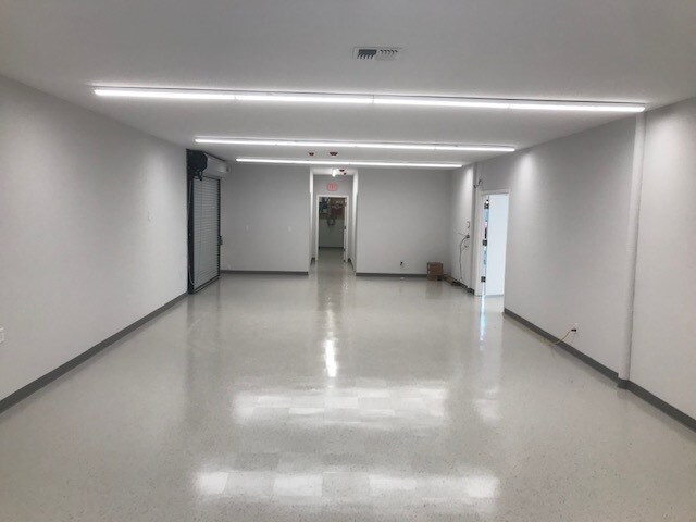 More Photos Of 415 Grass Valley Hwy, Auburn Freestanding For Lease