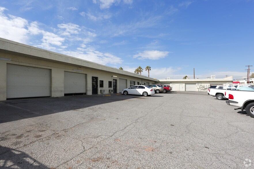 More Photos Of 3280 Wynn Rd, Las Vegas Light Manufacturing For Lease