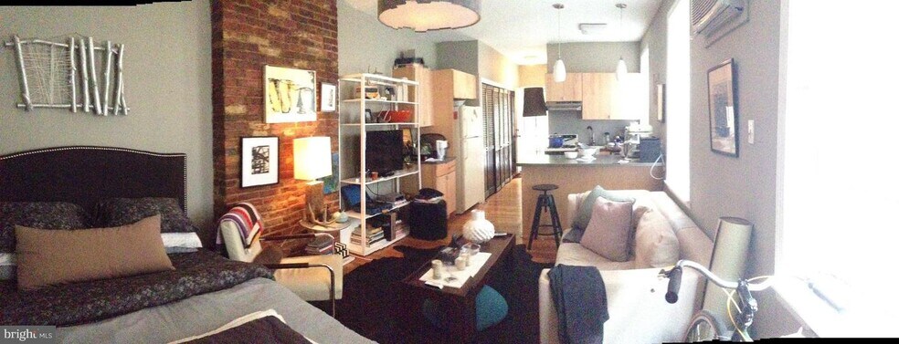 More Photos Of 747 S 2nd St, Philadelphia Apartments For Sale
