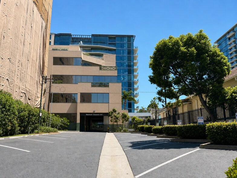 More Photos Of 2840 5th Ave, San Diego Medical For Lease