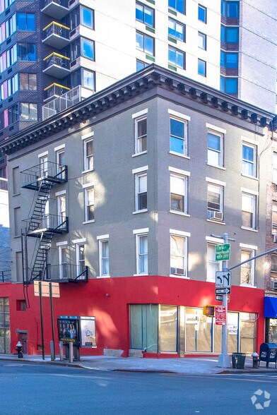 More Photos Of 300 E 61st St, New York Apartments For Lease