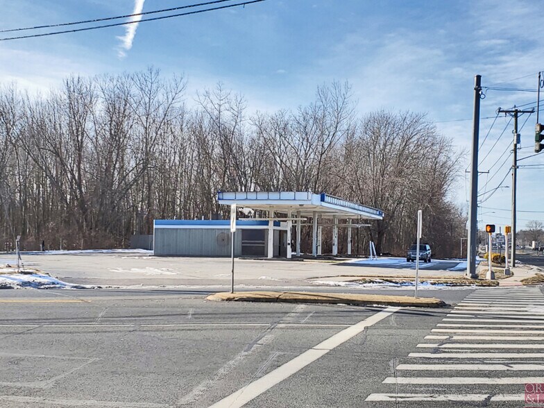 More Photos Of 76 Hazard Ave, Enfield Freestanding For Sale