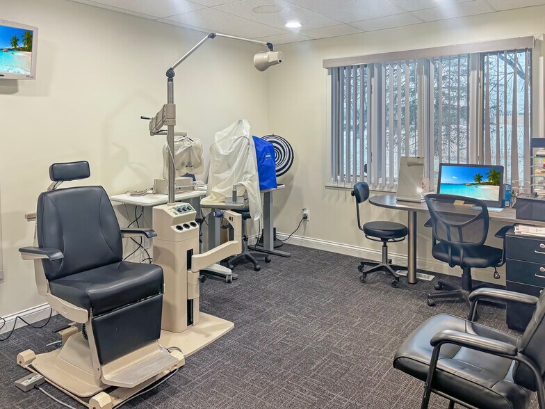 More Photos Of 7046 Brooklyn Blvd, Brooklyn Center Medical For Sale