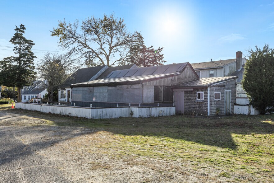 More Photos Of 212-216 Main St, Orleans Restaurant For Sale