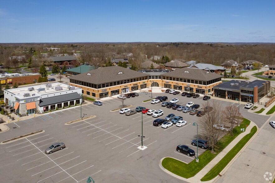 Primary Photo Of 1600 E Beltline Ave NE, Grand Rapids Storefront Retail Office For Lease