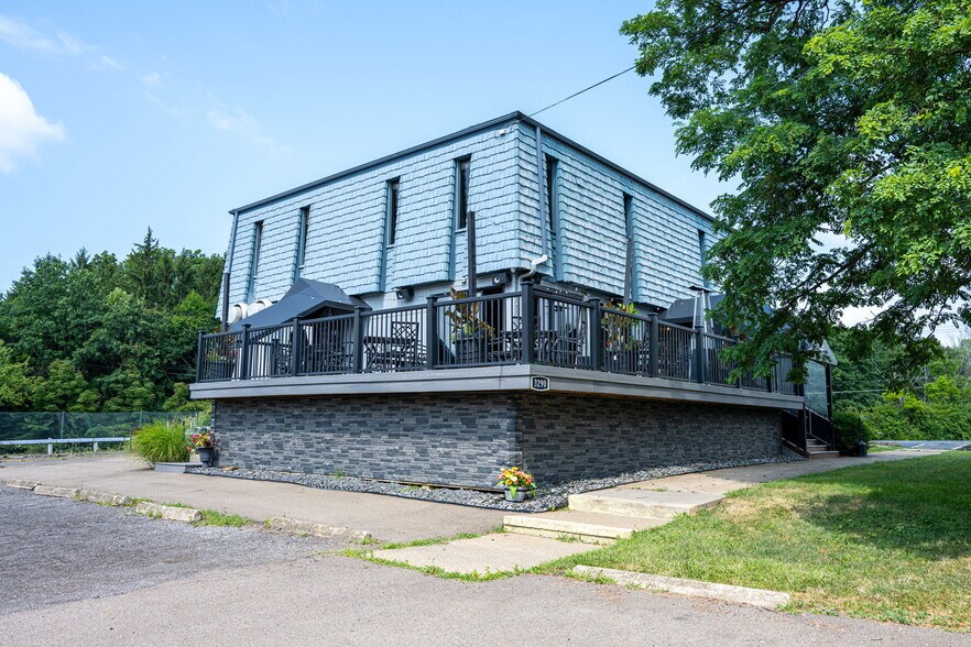 More Photos Of 3365 Abbott Rd, Orchard Park General Retail For Sale