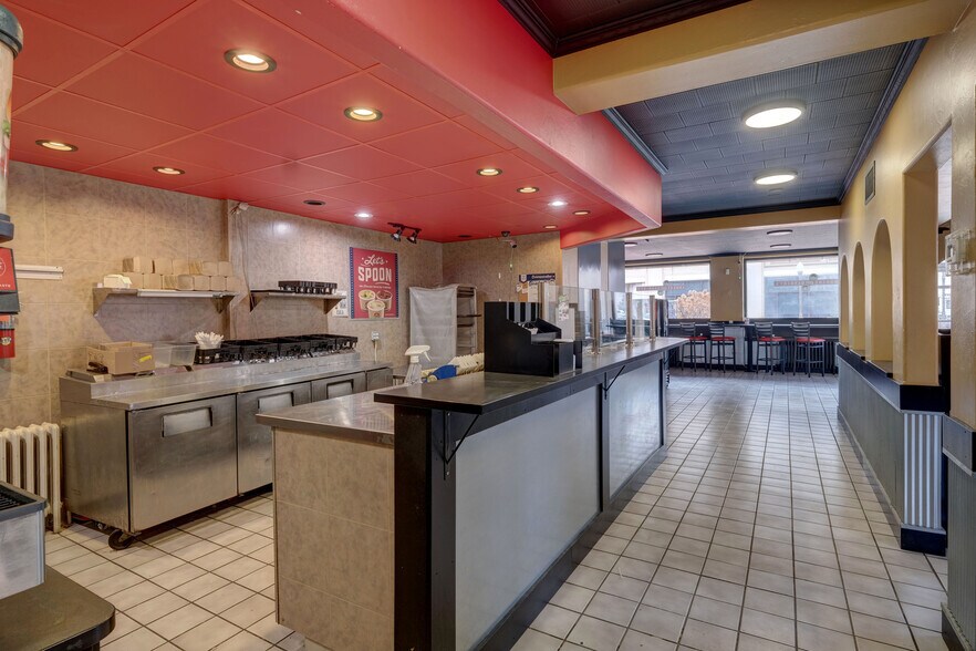 More Photos Of 329 4th St, Wausau Storefront Retail Residential For Sale