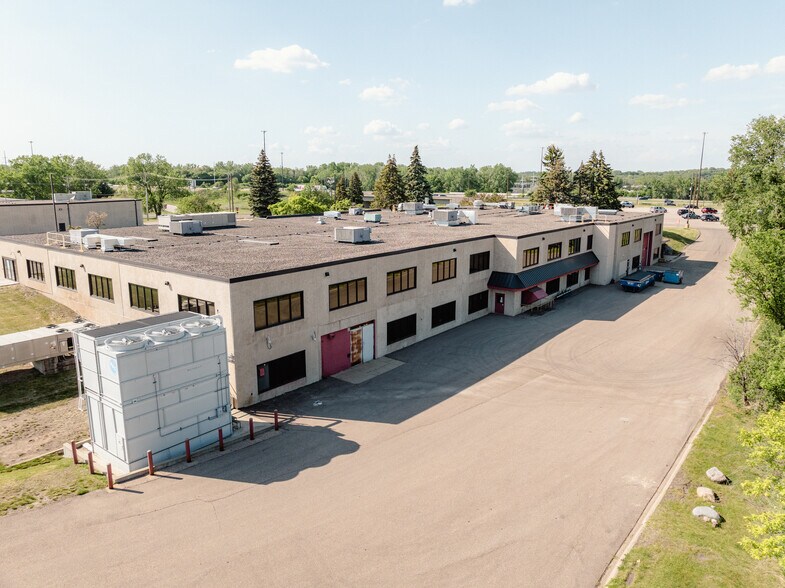 More Photos Of 7945 Wallace Rd, Eden Prairie Manufacturing For Sale