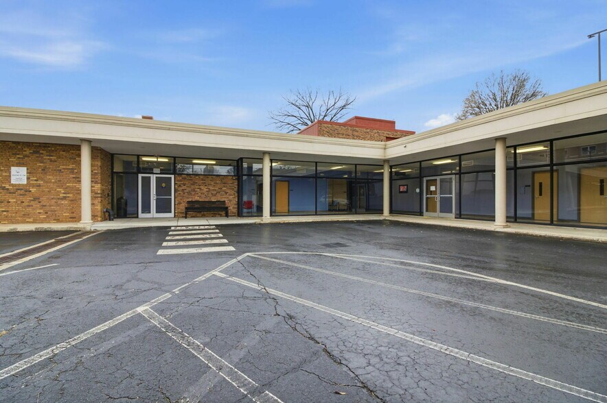 More Photos Of , Charlotte Unknown For Sale