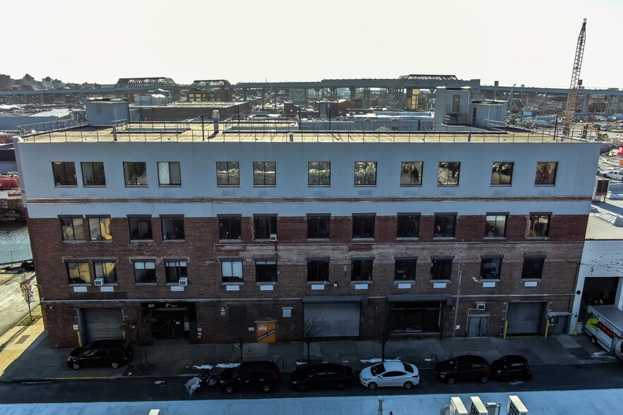 More Photos Of 98 4th St, Brooklyn Light Manufacturing For Lease
