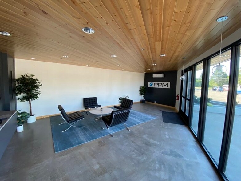 More Photos Of 500 E Illinois St, Newberg Manufacturing For Lease