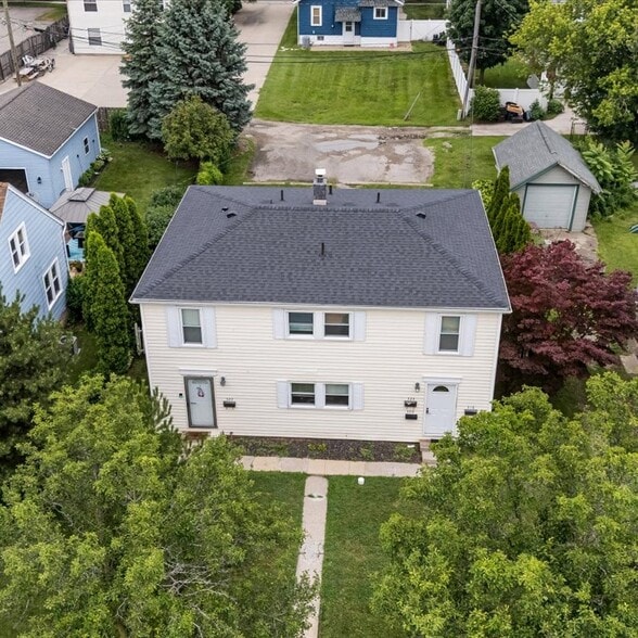 Primary Photo Of 318 Blanche St, Plymouth Multifamily For Sale