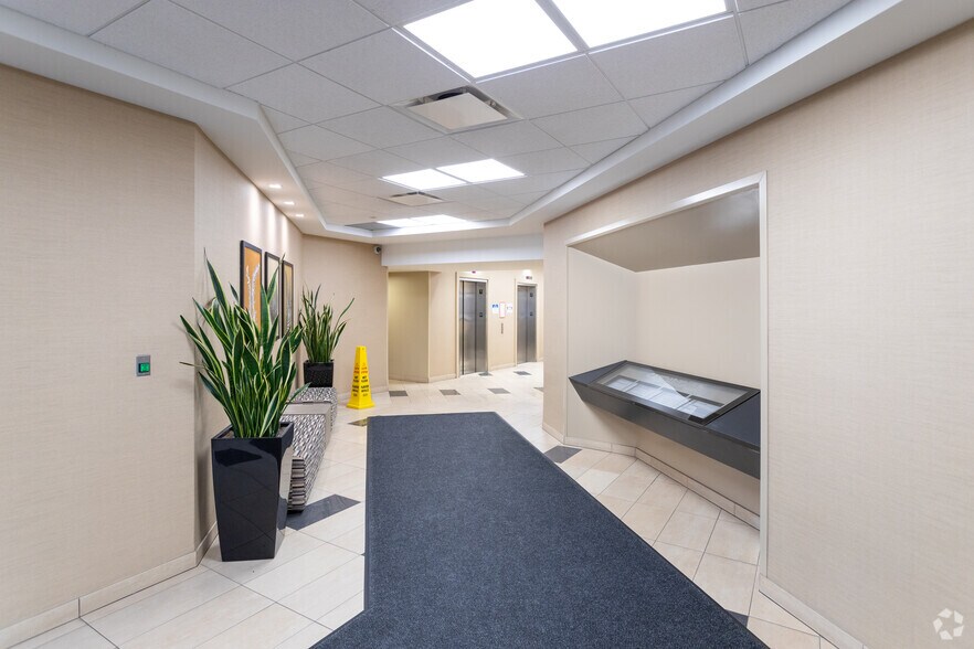 More Photos Of 4370 Dominion St, Burnaby Office For Lease