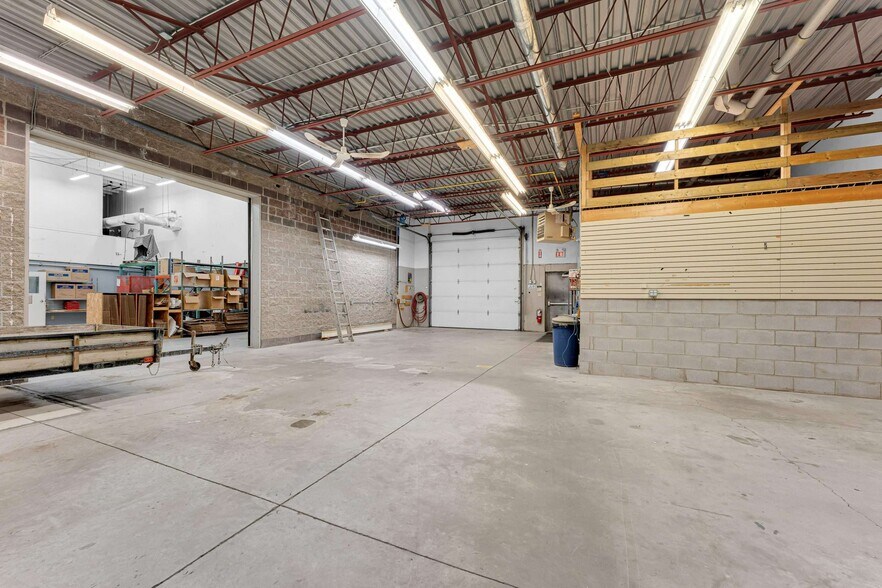 More Photos Of 10 Binnington Crt, Kingston Distribution For Sale