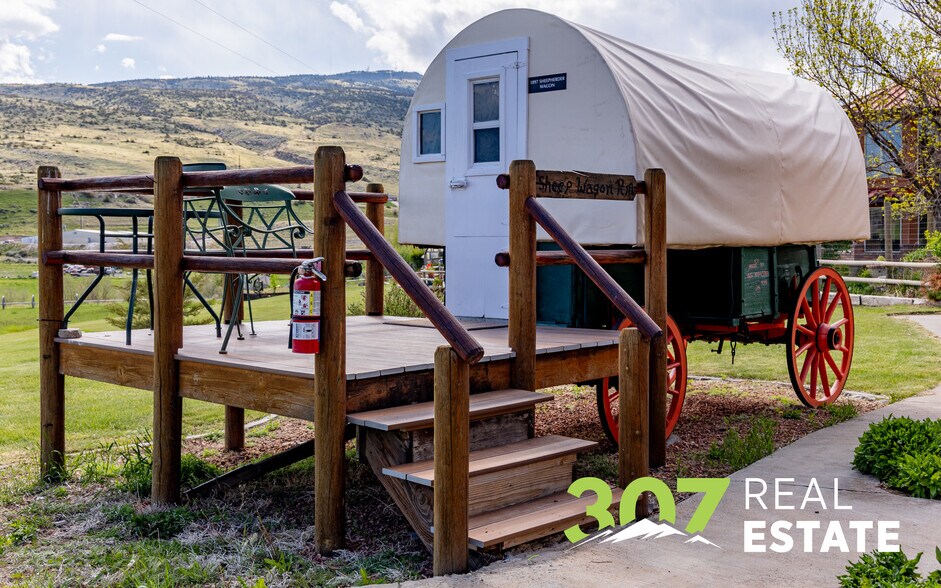 More Photos Of 30 Nielson Trl, Cody Hospitality For Sale