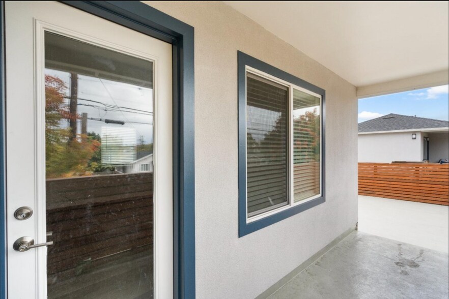 More Photos Of 403 Vera Ave, Redwood City Apartments For Sale
