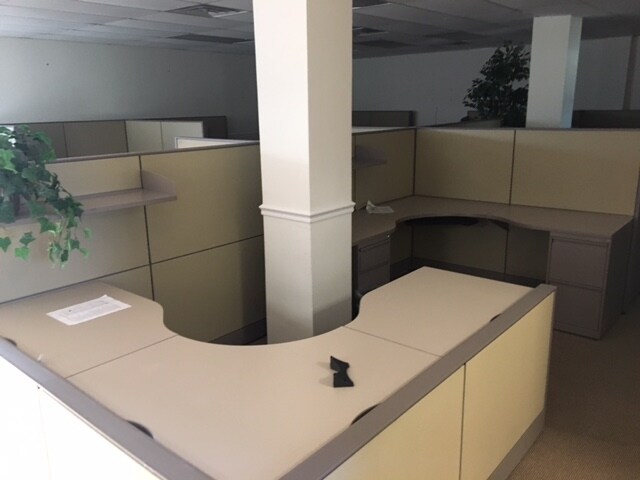 More Photos Of 10090 Main St, Fairfax Office For Lease
