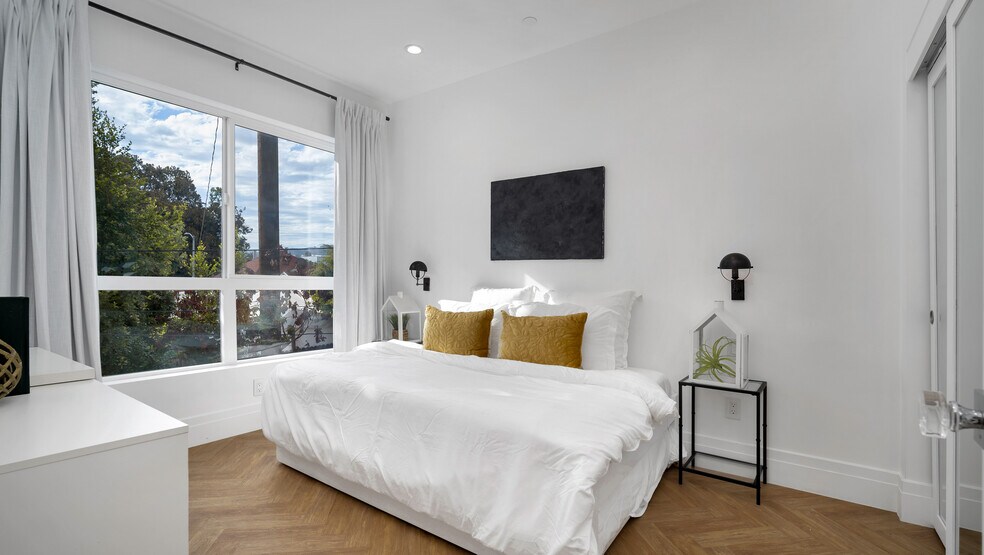 More Photos Of 1351 Seward St, Los Angeles Apartments For Sale