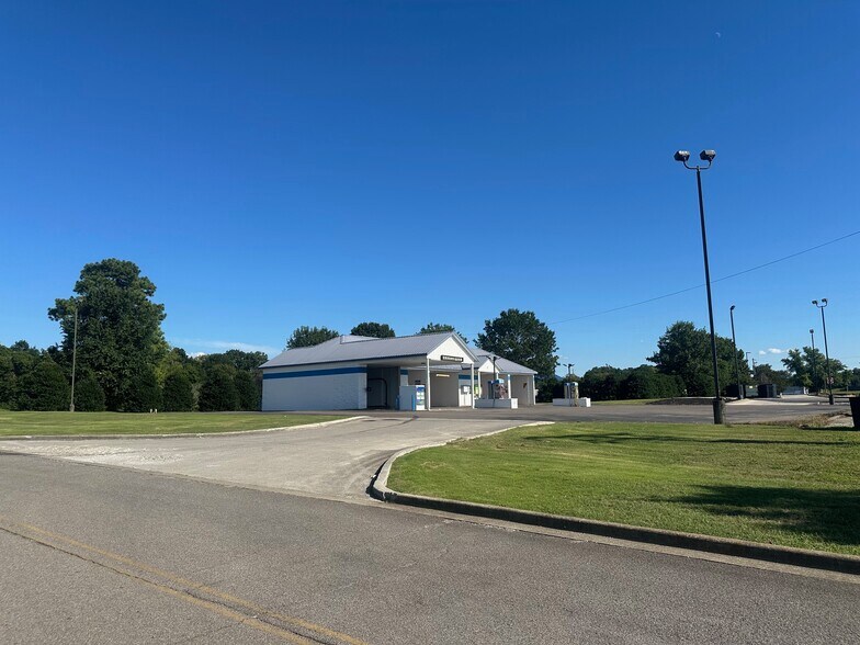 Primary Photo Of 1236 Huntsville Hwy, Fayetteville Land For Sale