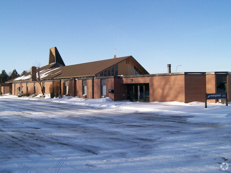 More Photos Of 3351 Independence Ave N, Minneapolis Religious Facility For Sale