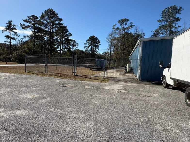 More Photos Of 2760 US Hwy 80, Bloomingdale Freestanding For Sale
