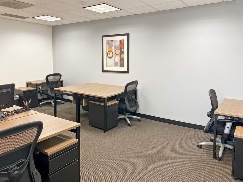 More Photos Of 7535 E Hampden Ave, Denver Coworking Space