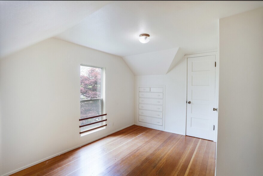 More Photos Of 1133 Irvington Dr, Eugene Land For Sale