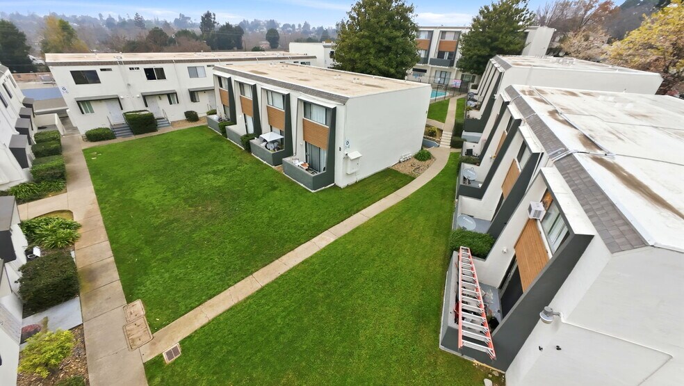 More Photos Of 123 Kathy Ellen Dr, Vallejo Apartments For Sale