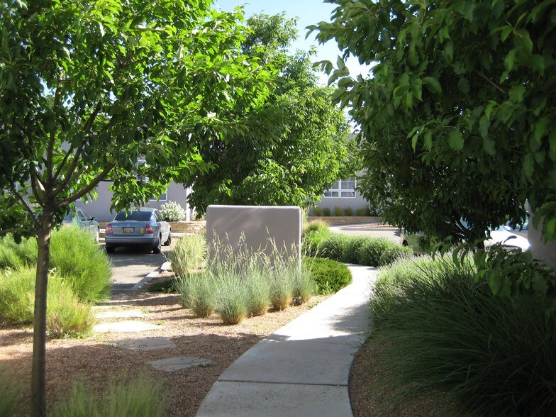 More Photos Of 4001 Office Ct, Santa Fe Office For Lease