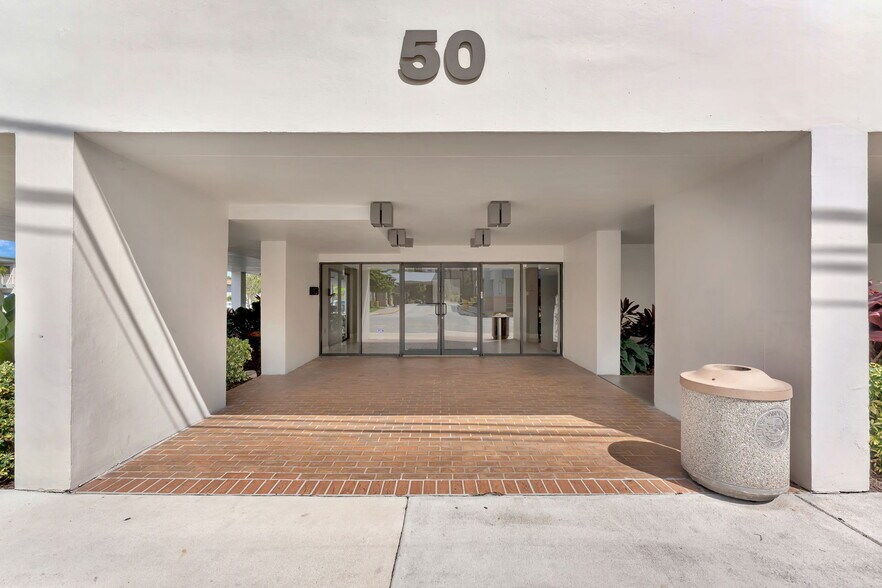 More Photos Of 50 NE 26th Ave, Fort Lauderdale Medical For Lease