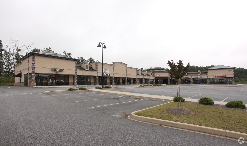 More Photos Of 2300 Liam Ave, Dacula Storefront For Sale