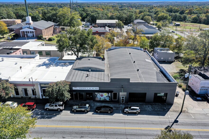 Primary Photo Of 12461 Veterans Memorial Hwy, Douglasville Coworking Space