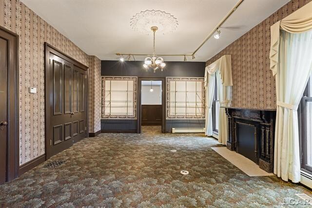 More Photos Of 222 E Maumee St, Adrian Office Residential For Sale