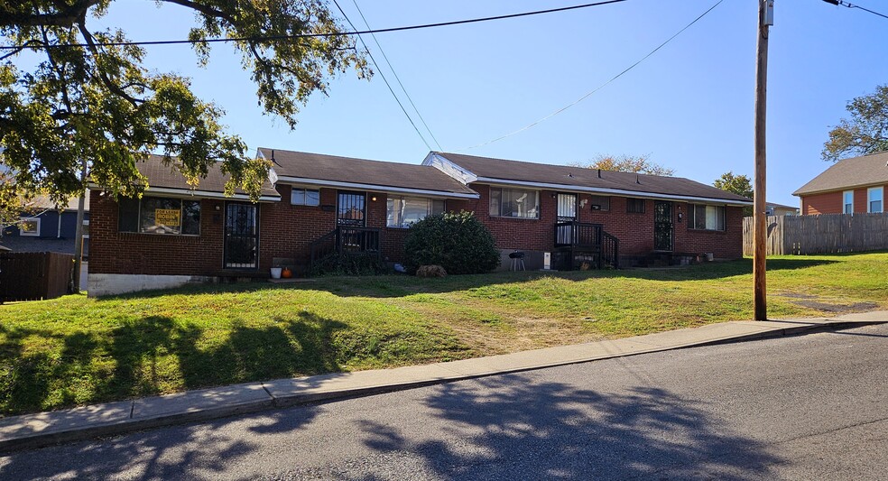 Primary Photo Of 905 Locklayer St, Nashville Apartments For Sale