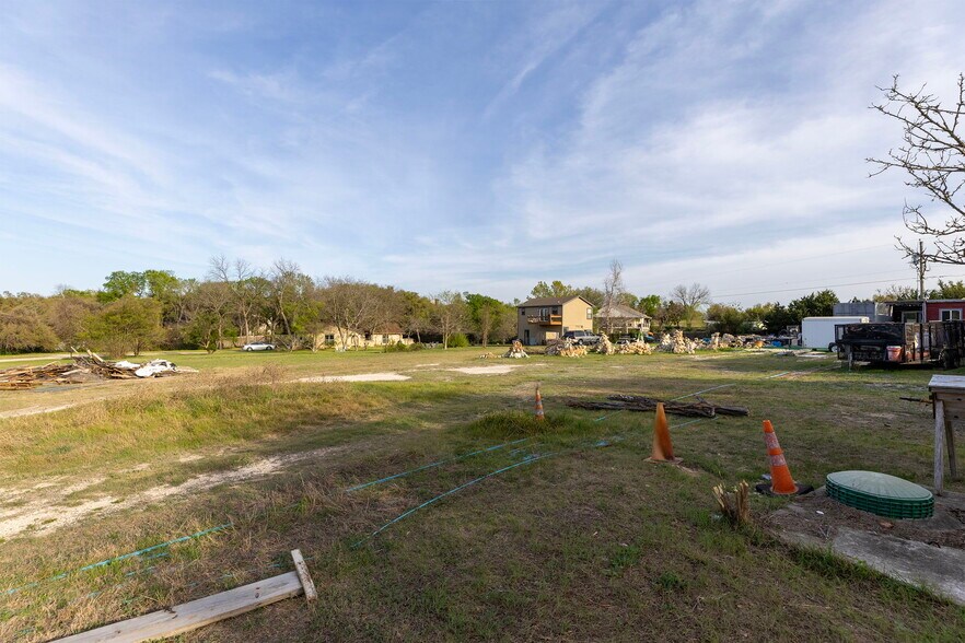 More Photos Of 21 Wildflower Trl, Round Rock Land For Sale