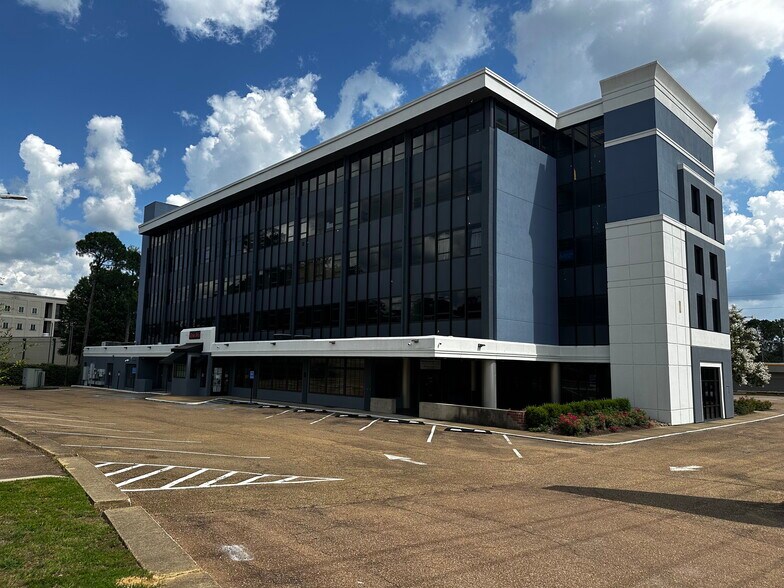 Primary Photo Of 3000 Old Canton Rd, Jackson Medical For Lease