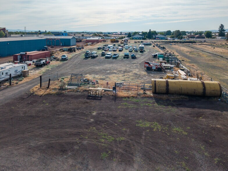 More Photos Of 958 Sixth St, Redmond Land For Sale