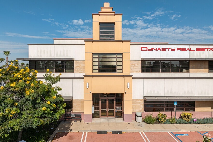 More Photos Of 8047 Day Creek Blvd, Rancho Cucamonga Office For Lease