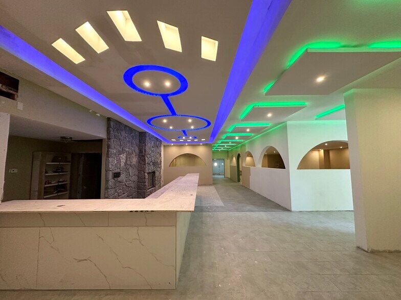 More Photos Of 555 S 3rd St, Terre Haute General Retail For Sale