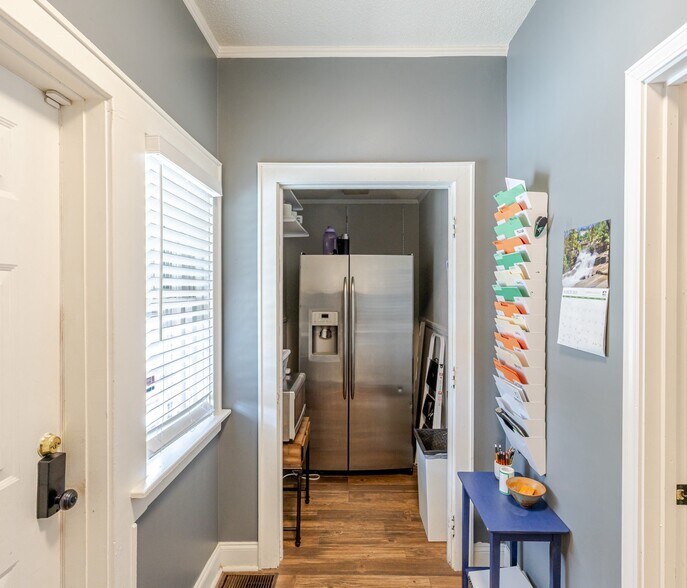 More Photos Of 2036 E 7th St, Charlotte Loft Creative Space For Sale