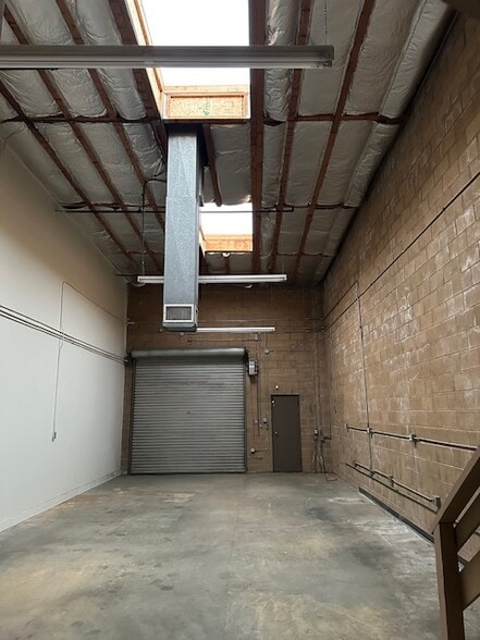 More Photos Of 135-139 La Porte St, Arcadia Warehouse For Lease