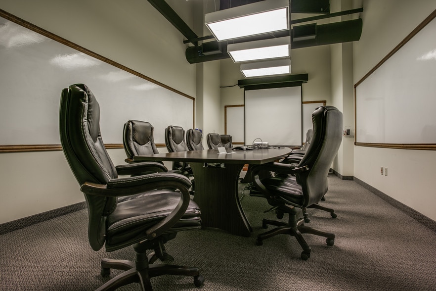 More Photos Of 3600 William D Tate Ave, Grapevine Medical For Lease